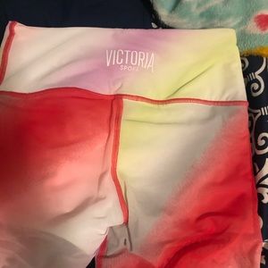Victoria secret leggings great condition